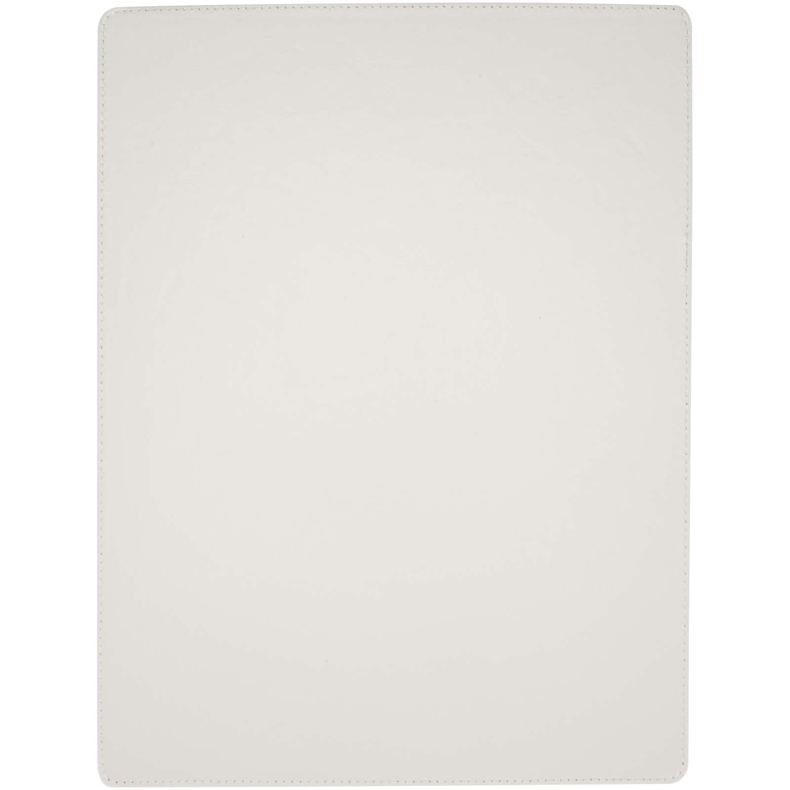 Clast A4 Klemmbrett mit Magnetverschluss und RCS recyceltem Kugelschreiber (schwarze Mine)