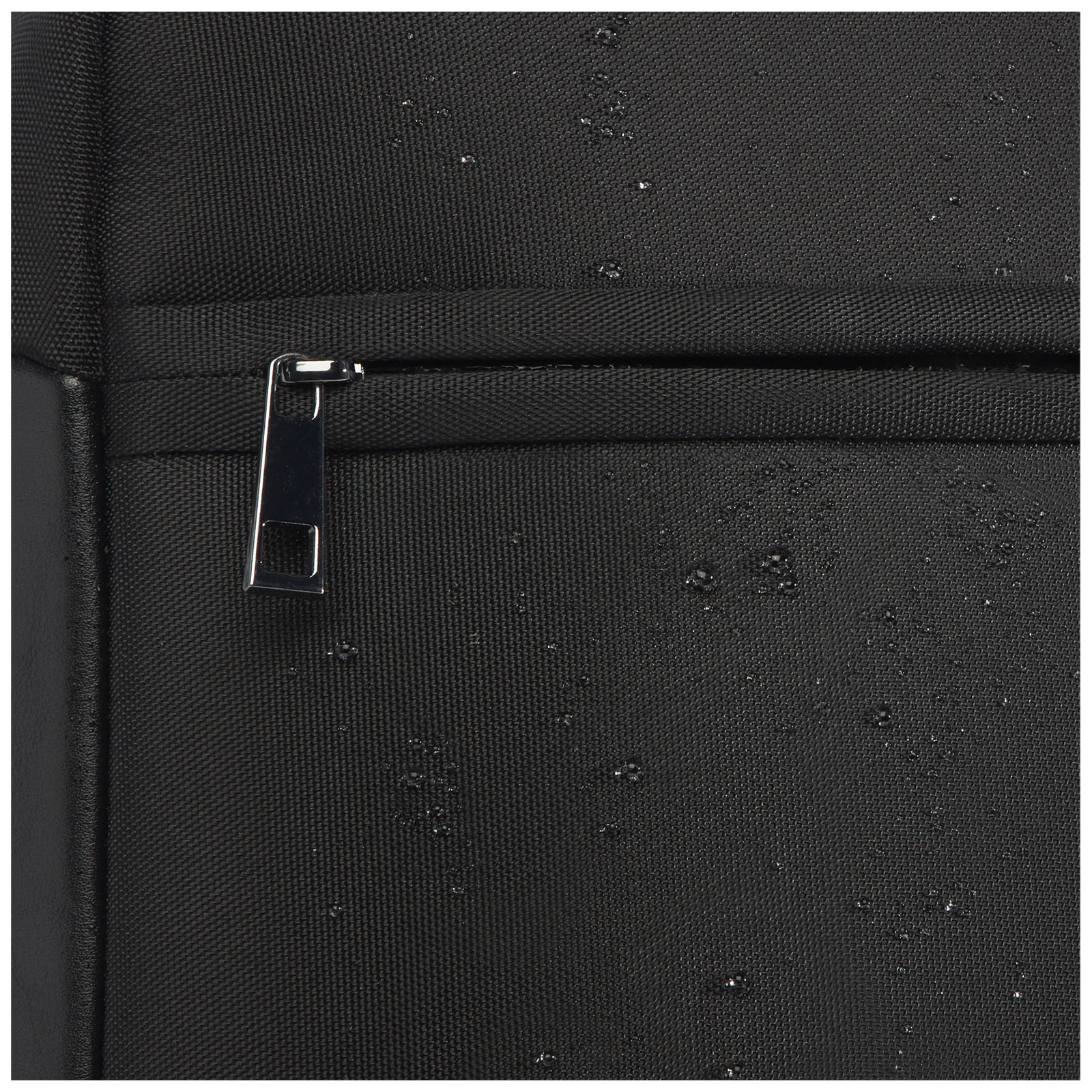 Expedition Pro 15,6" kompakter Laptop-Rucksack GRS Recyclingmaterial 12 L