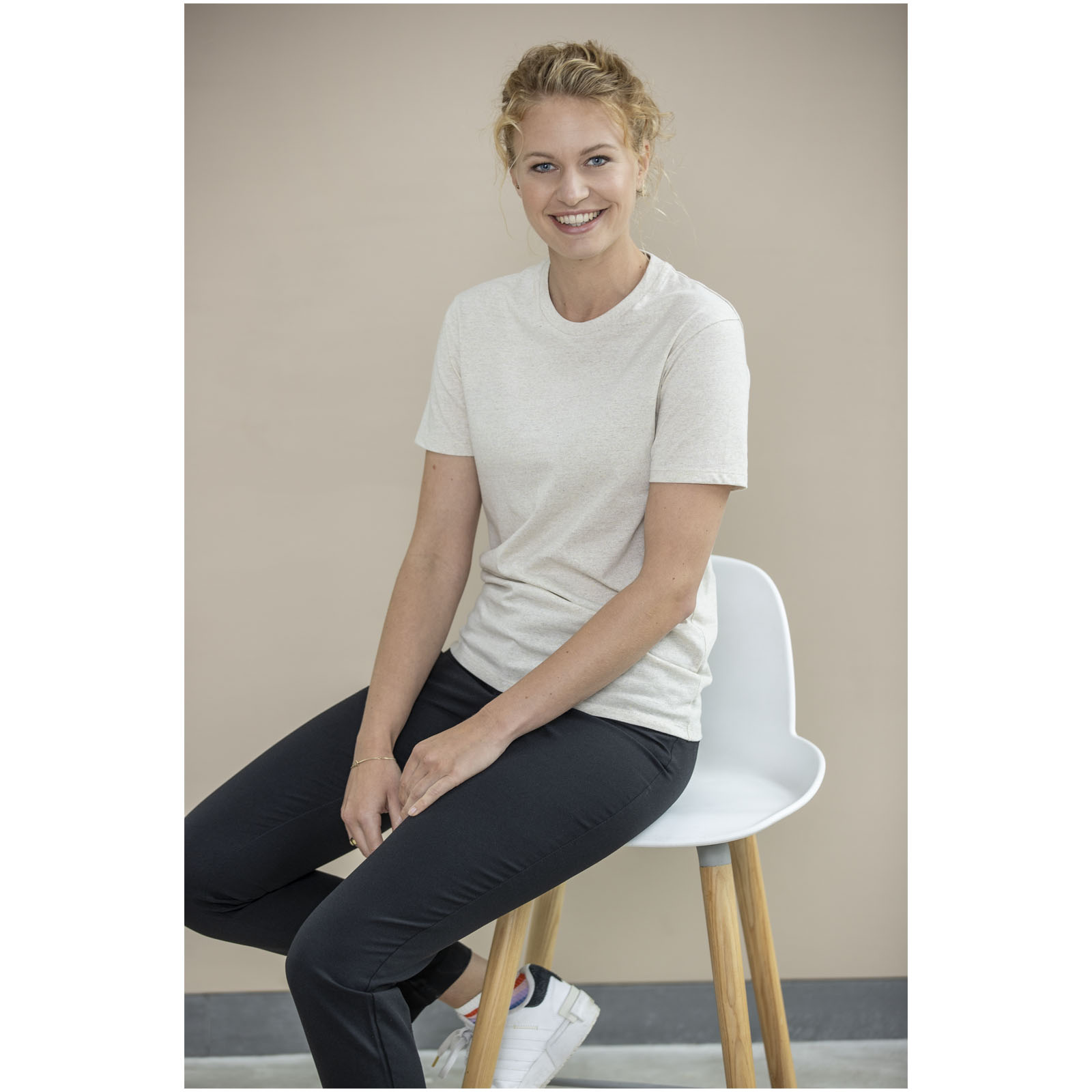 Avalite 160 g/m² Aware™ T-Shirt aus recyceltem Material Unisex