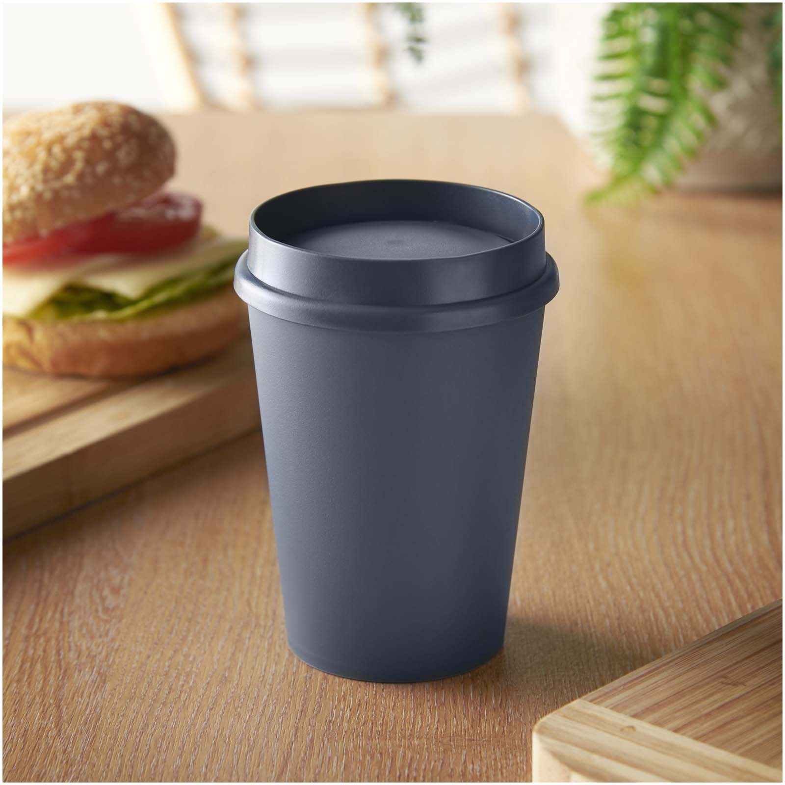 Americano® Switch 300 ml Becher mit 360°-Deckel